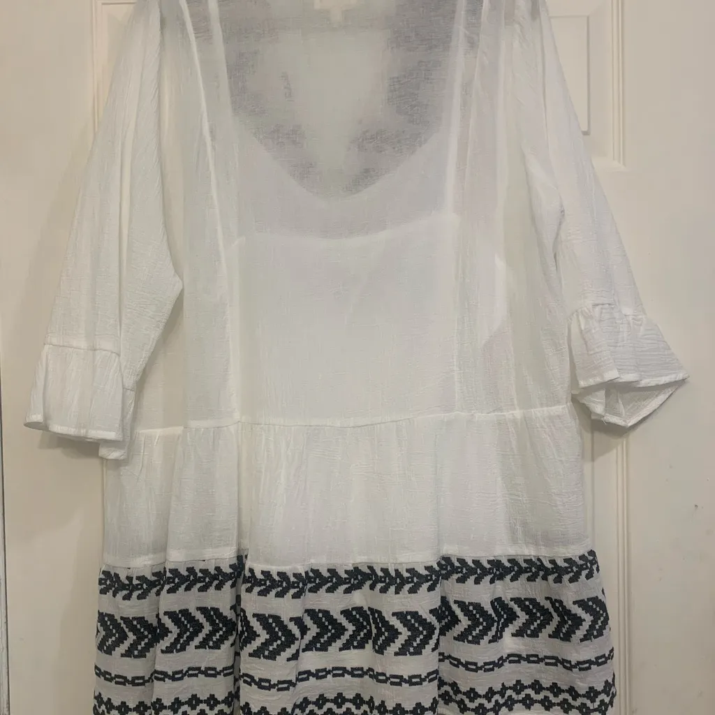 Cloth & Potrait White & Black Boho Western XXL Mini Dress.       2586 - Image 8