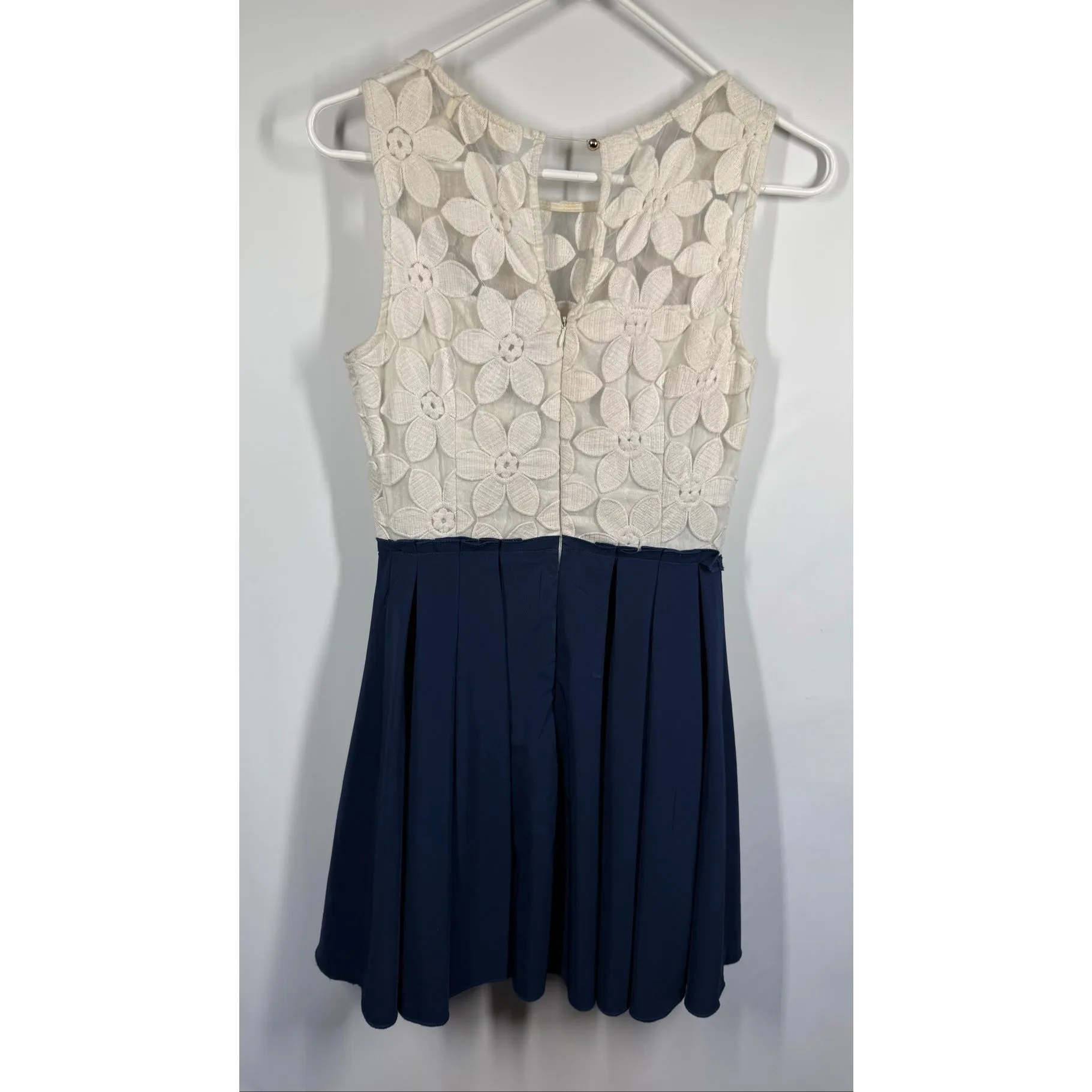 Anthropologie Altar'd State floral overlay Women dress size small - Image 6