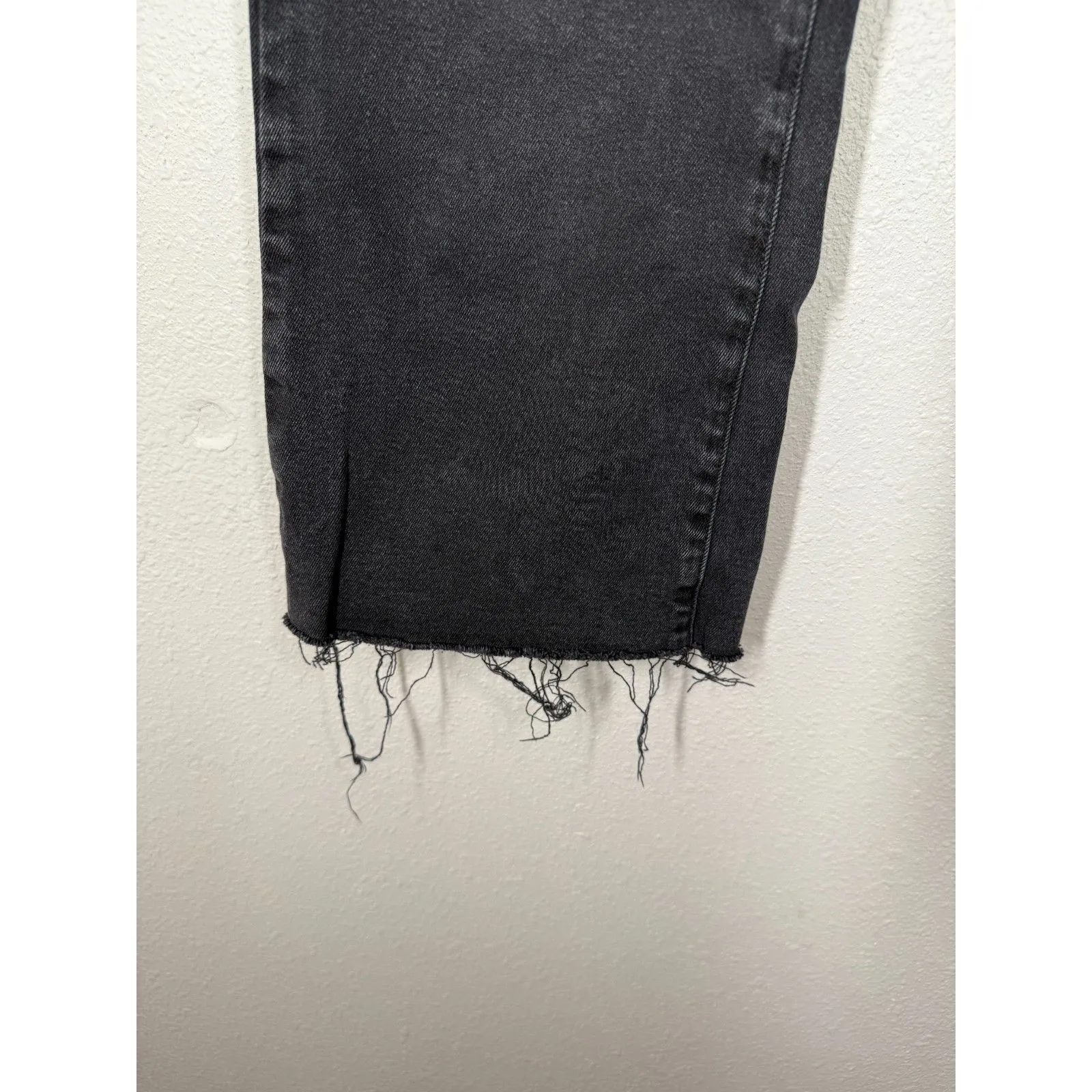 Zara Black High Rise Straight Leg Jeans Womens Sz 14 Raw Hem Boho Wide Leg - Image 3