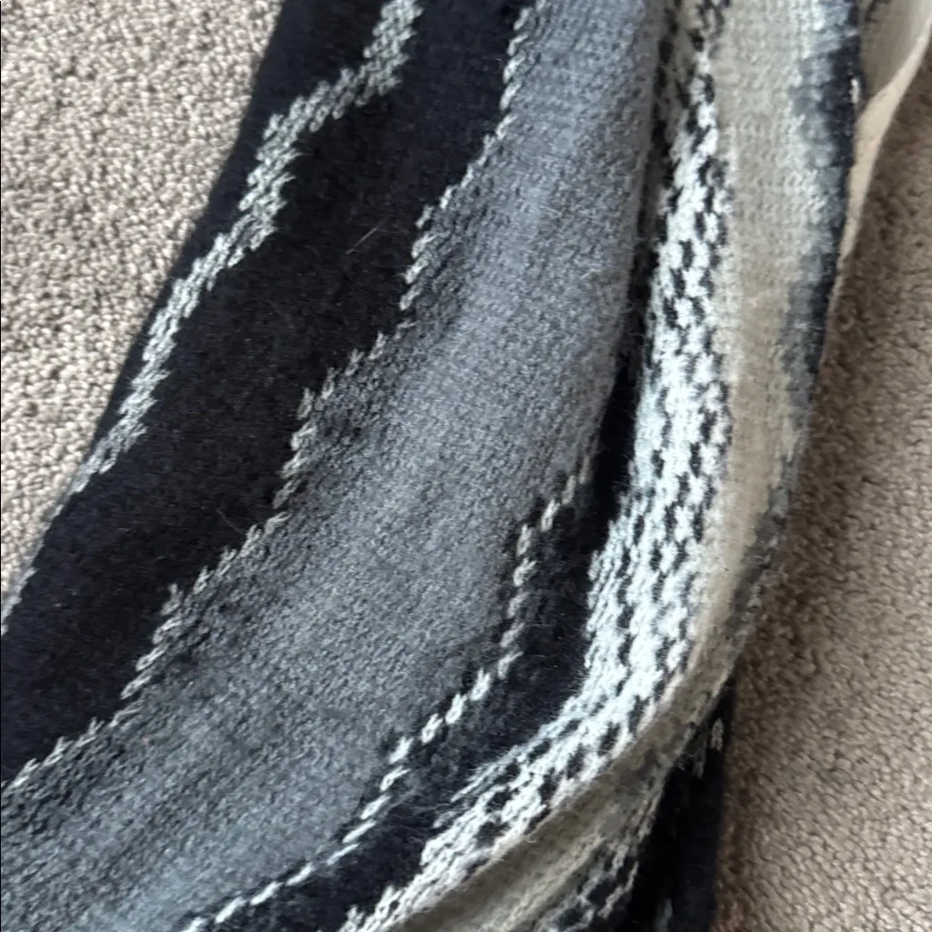 Apt. 9  Black Multicolor Infinity Loop Scarf SIZE OS - Image 2