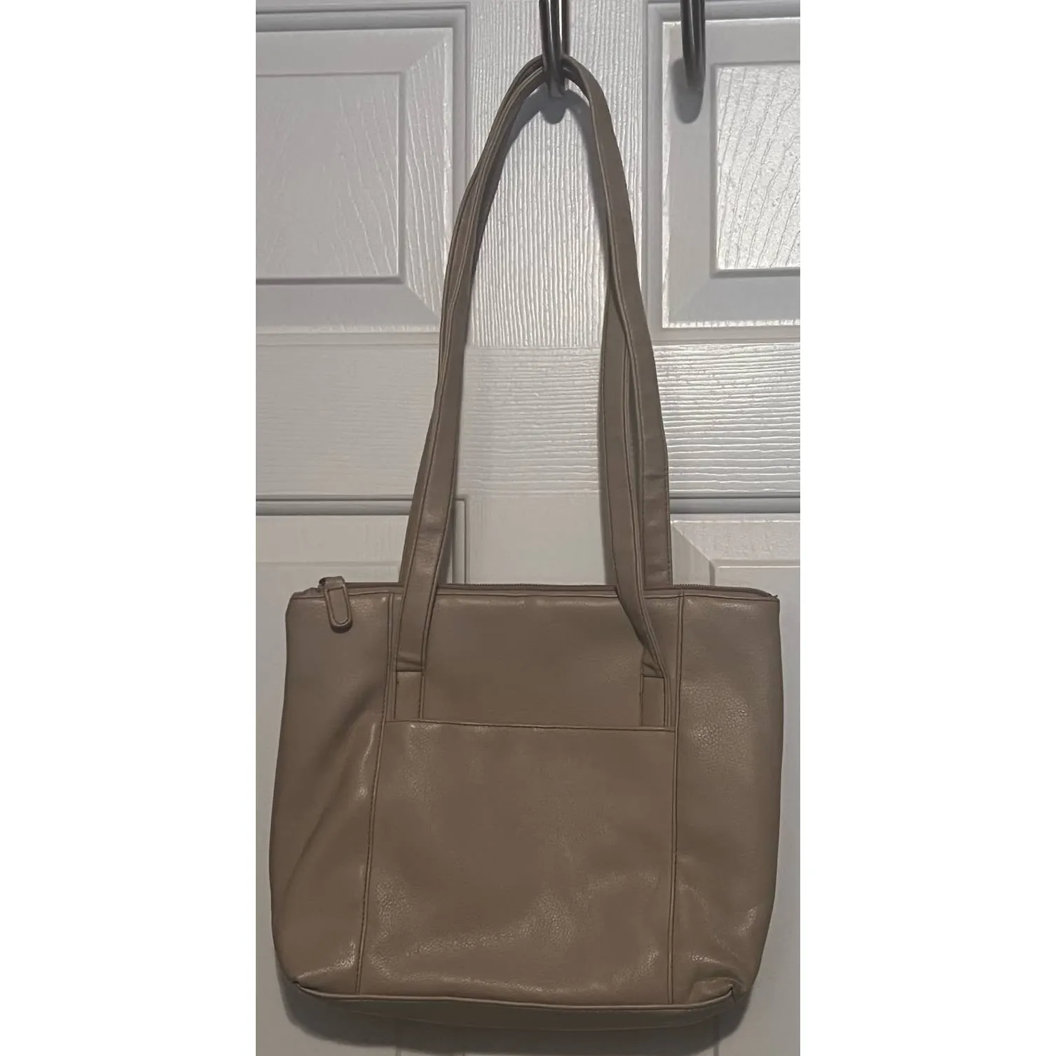 Duck Head Genuine Leather Cream Shoulder Bag Zipper & Pocket Outside Zipper In‎ - Image 2