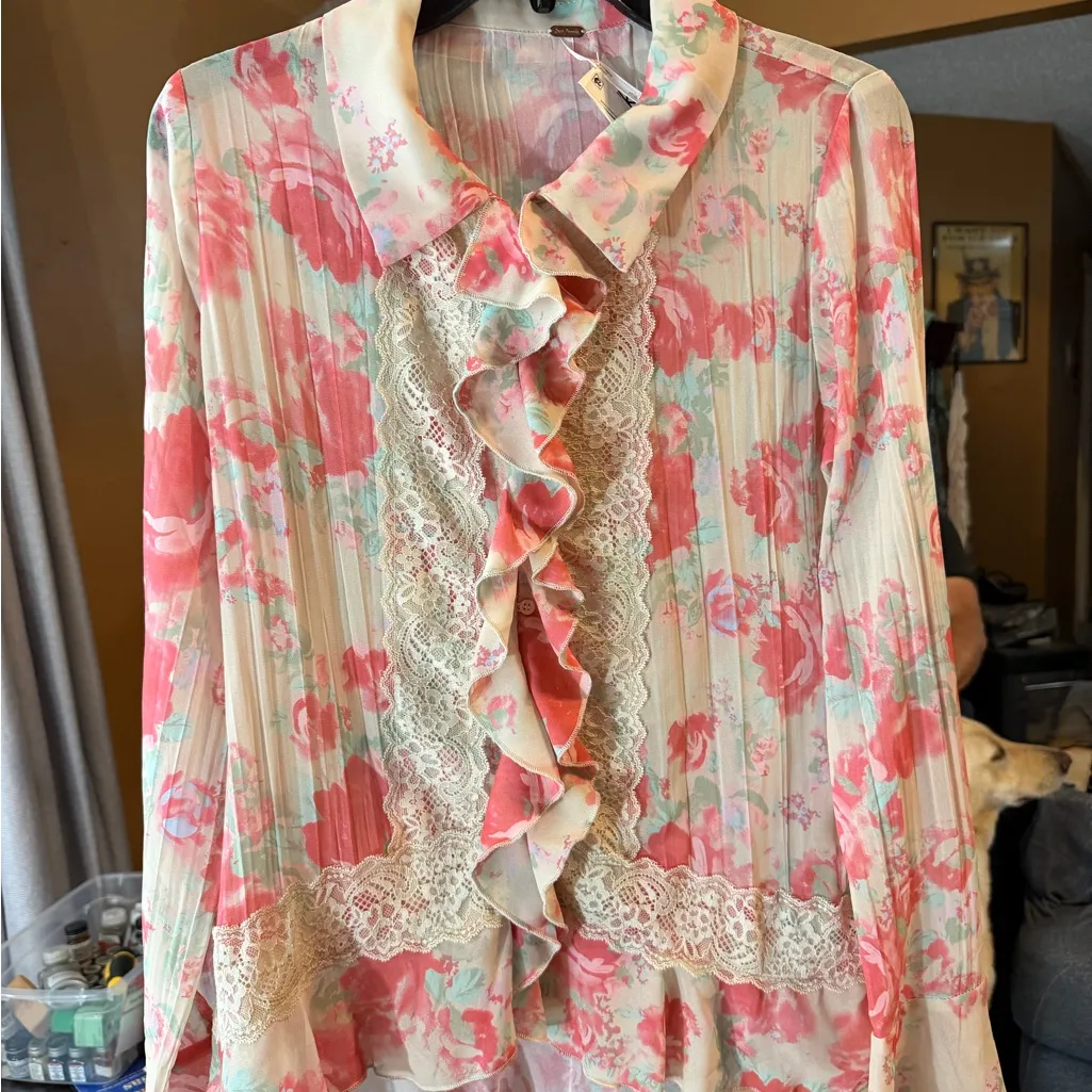 Free People Floral Ruffle Blouse - Pink and Cream NWT Boho Hippy Casual size S - Image 2