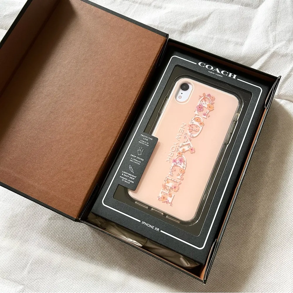 Coach Blossom XR Phone Case NWT - Image 2