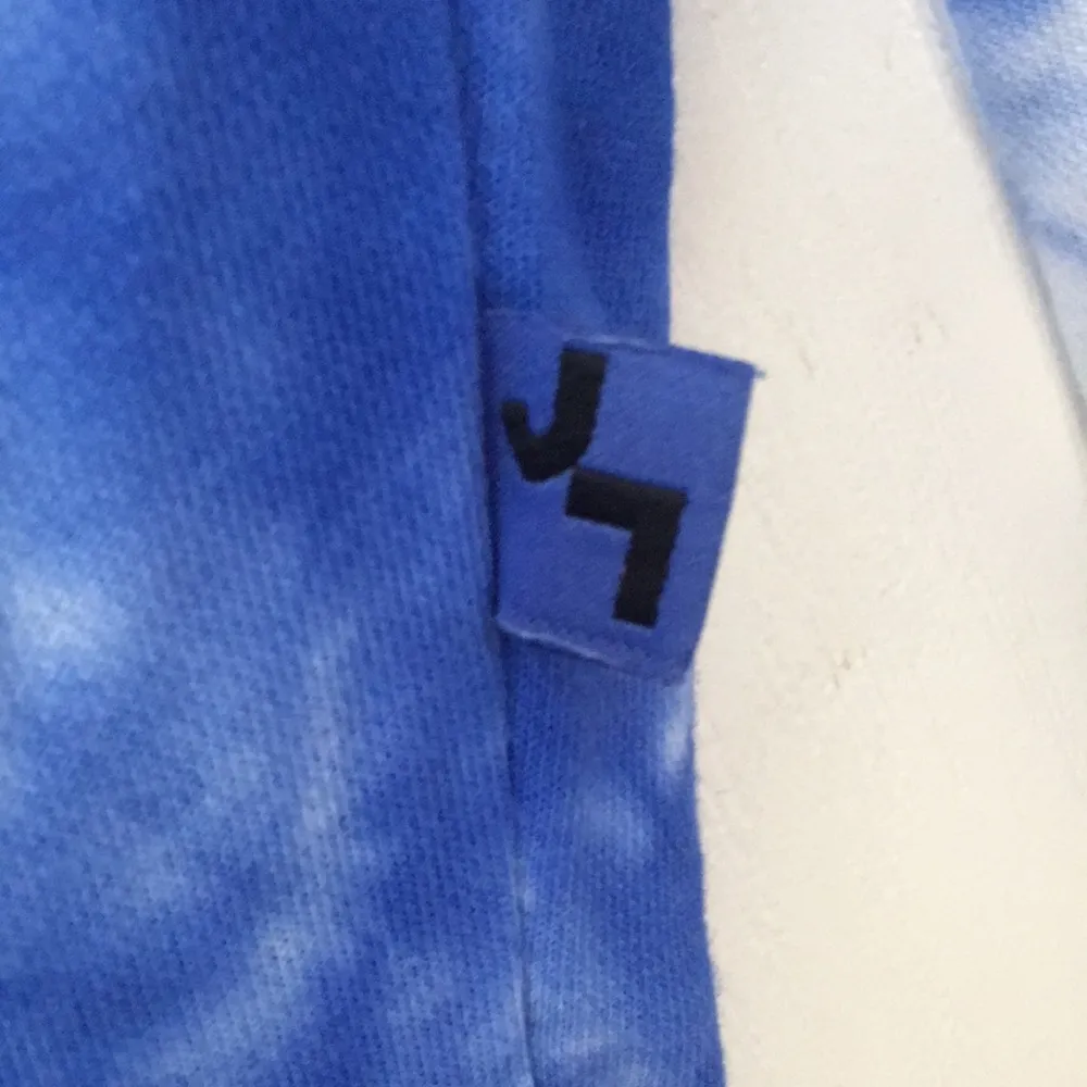 FINAL MARKDOWN Ladies’ NWT Joy Lab French Terry Top (XS) - Image 3