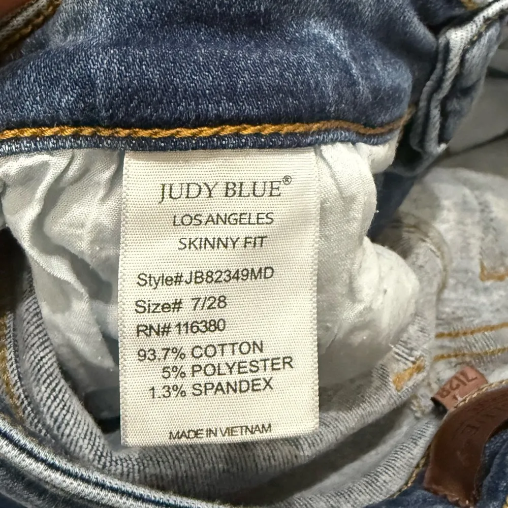 Judy Blue Medium Wash High Rise Skinny Fit Jeans Size 7/28 - Image 5