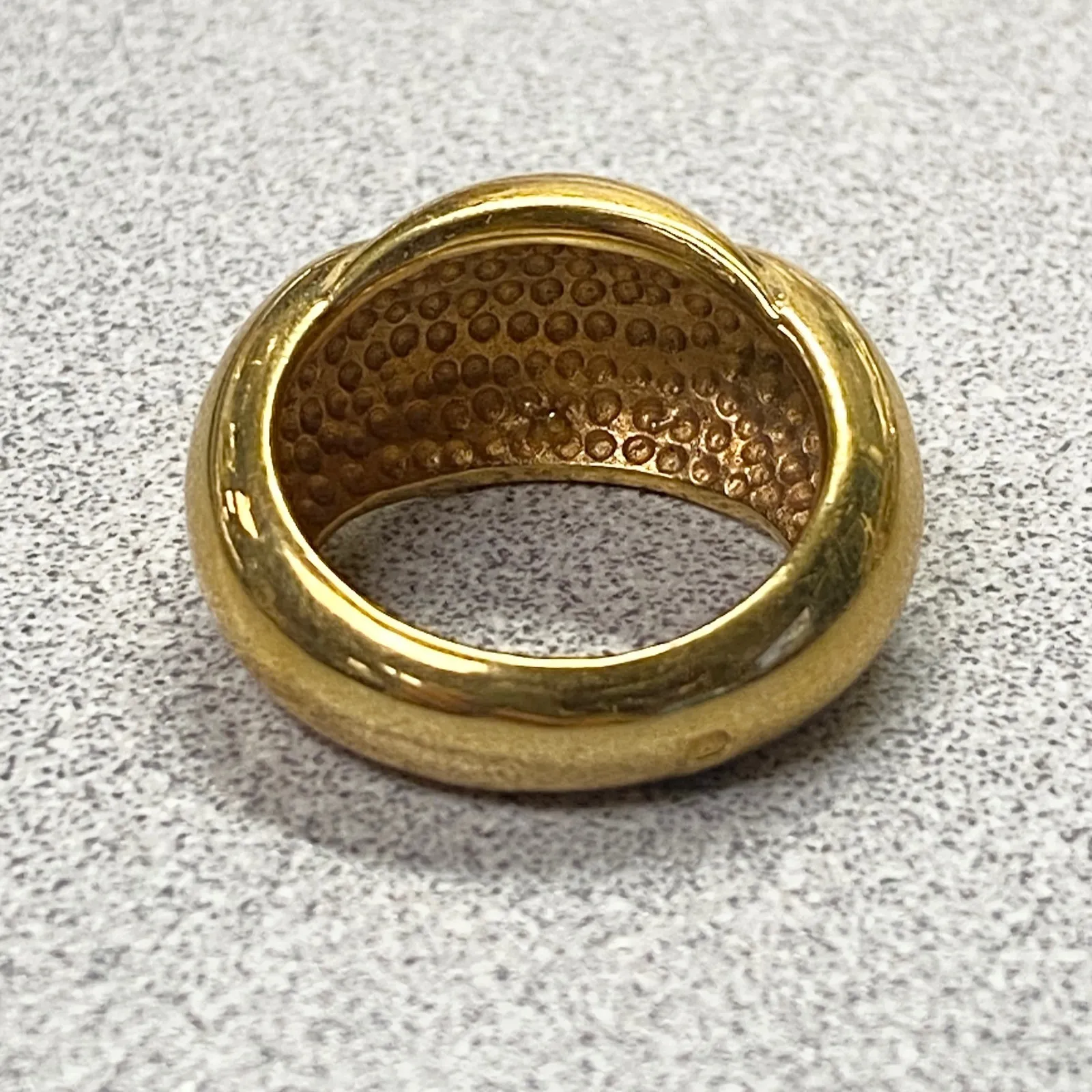 Chunky Gold Tone Statement Ring Bold Dome Oval Quilted Design Size 7.5 Glamorous - Image 13