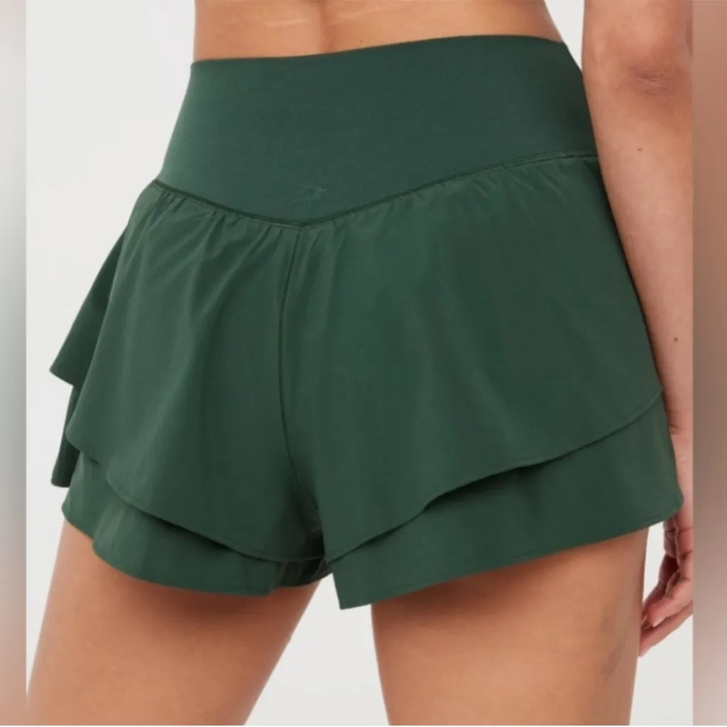 Aerie Real Me Flirty Shorts Medium - Image 2