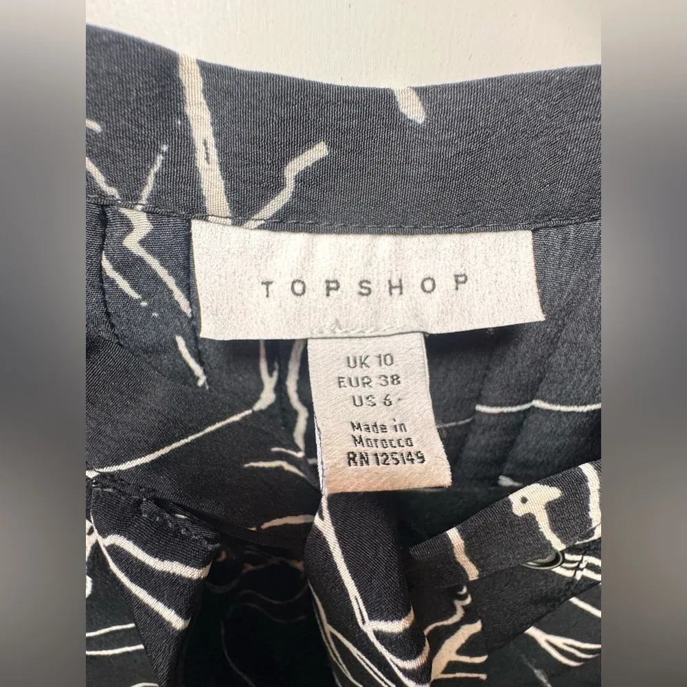 Top Shop Black Midi Dress- Horse Print- Size 6 - Image 7