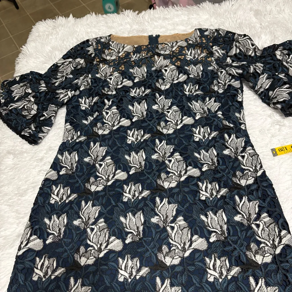 Ralph Lauren Navy and White Floral Lace Dress - Image 7