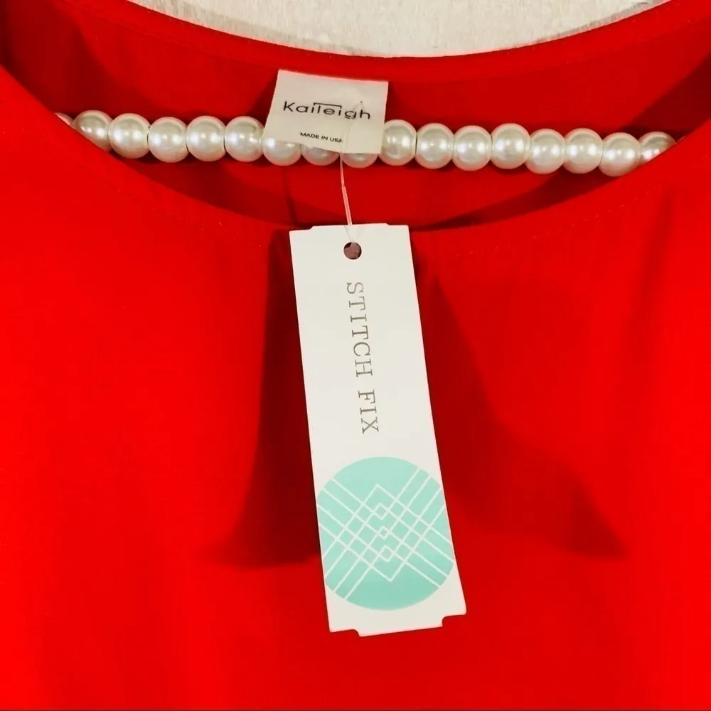 Kaileigh Stitch Fix NWT Rosella Cold Shoulder Top Size S - Image 4