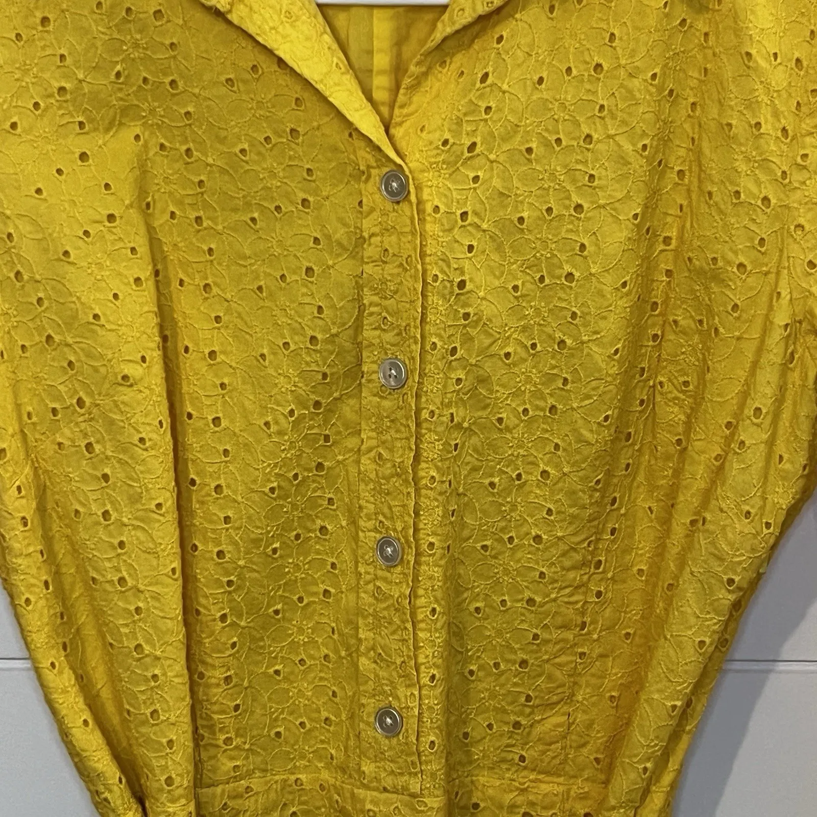 TALBOTS Yellow Embroidered Eyelet Cotton Shirt Waist Belted Dress Size 6 - Image 9
