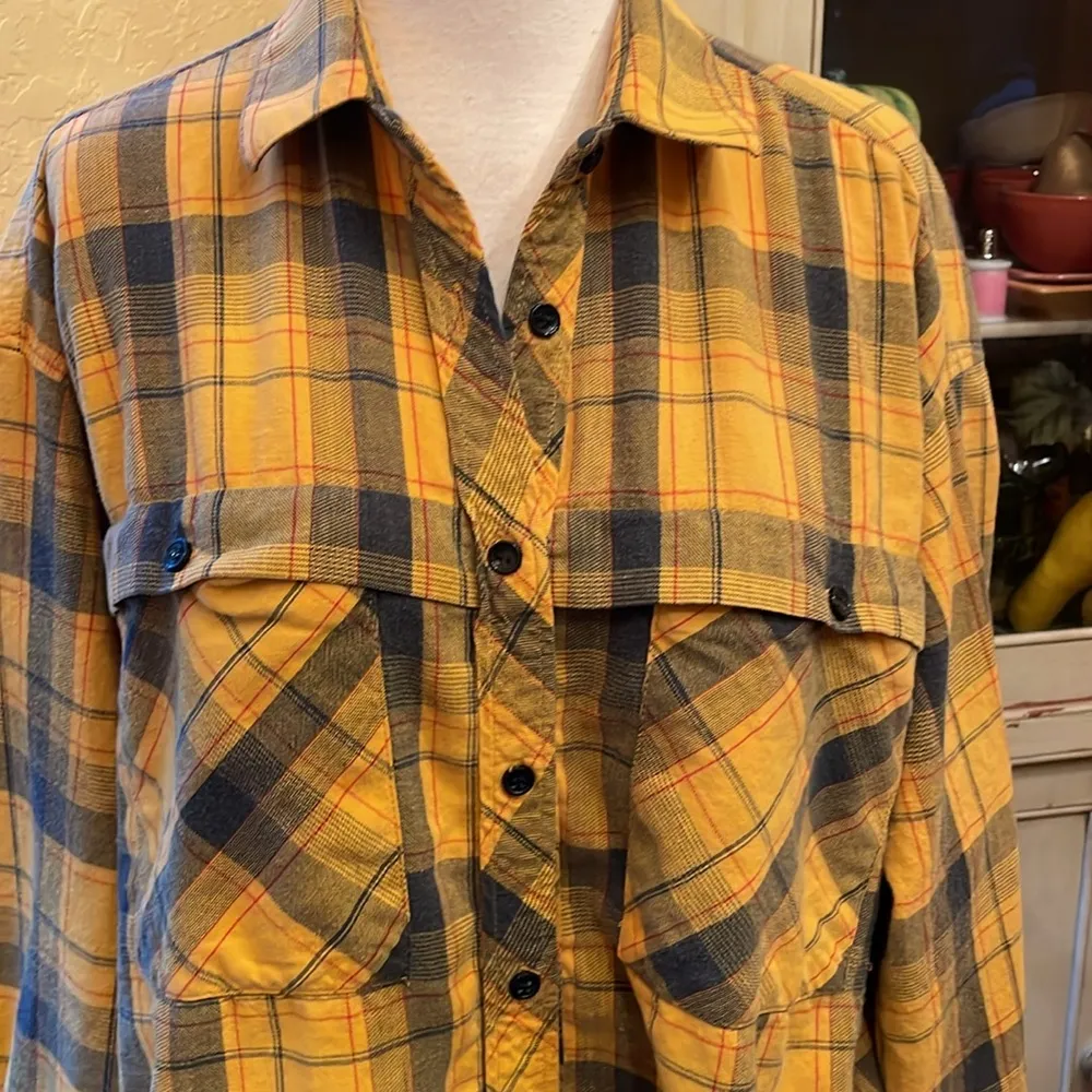 Big shirt Size L - Image 2