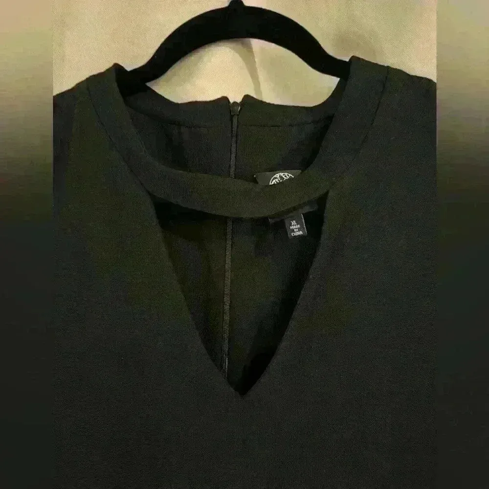 Women’s Black Bobeau Dress - Image 7