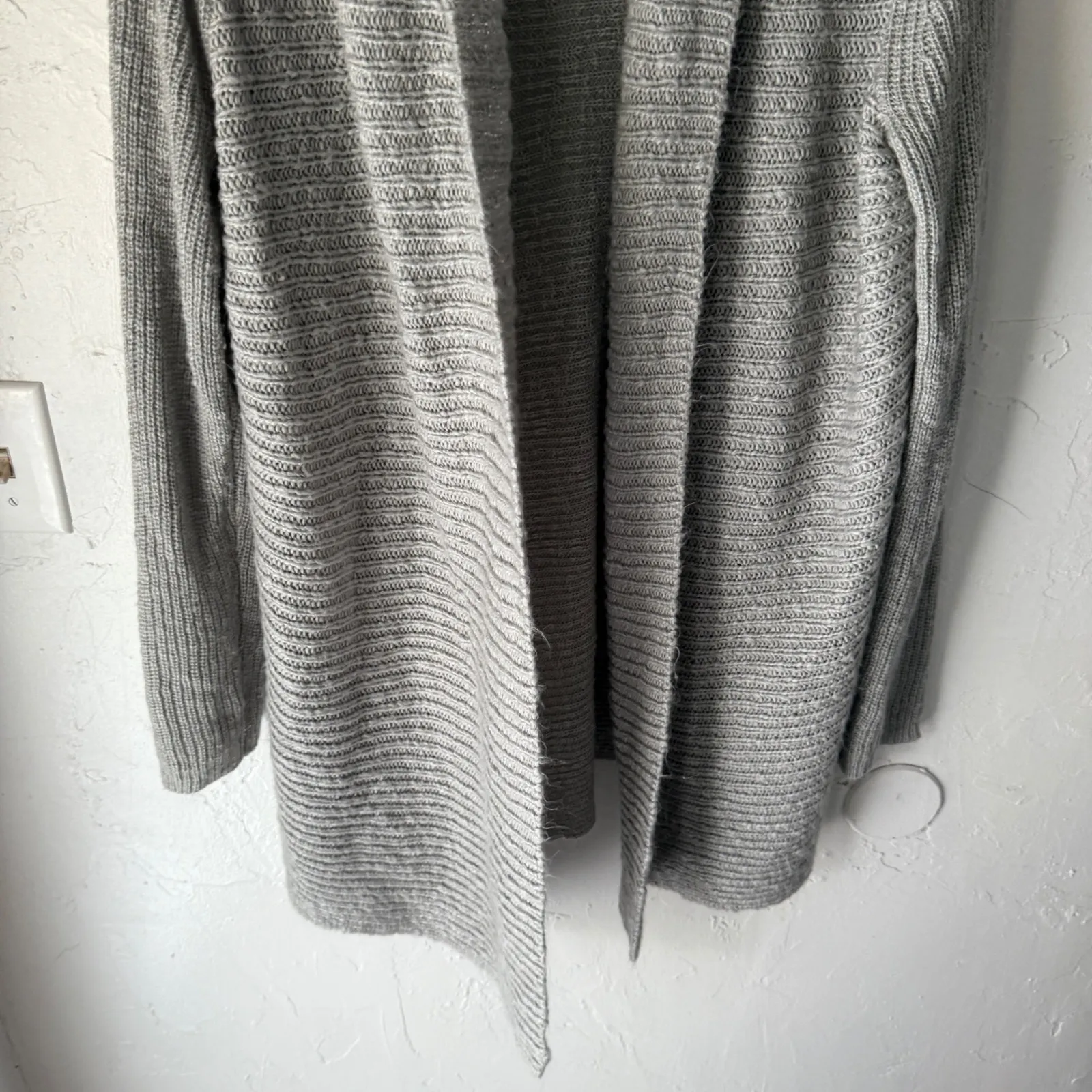 Ann Taylor XL Gray Ribbed Open Front Cardigan Long‎ Sleeve Sweater Knitwear - Image 3