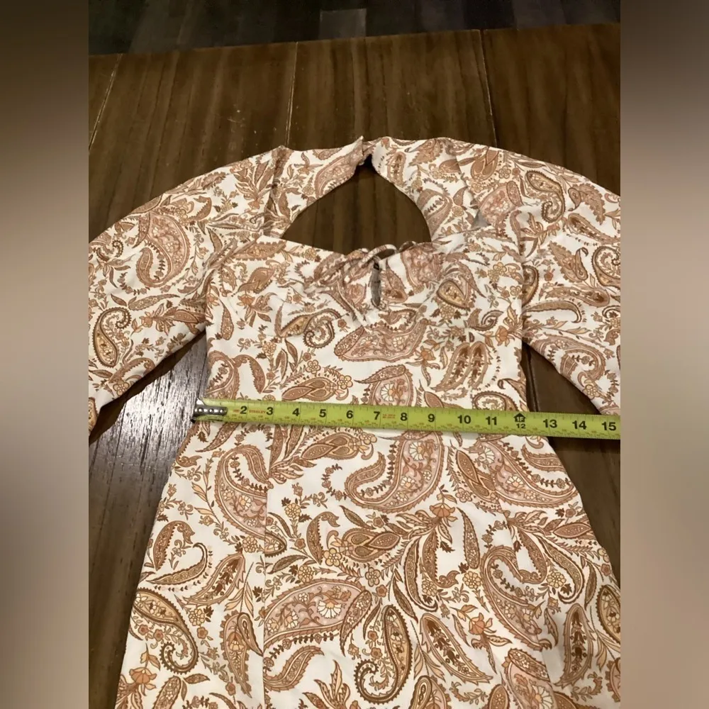 Wayf Gold brown and White Paisley midi Dress long sleeve bohemian chic xs - Image 3
