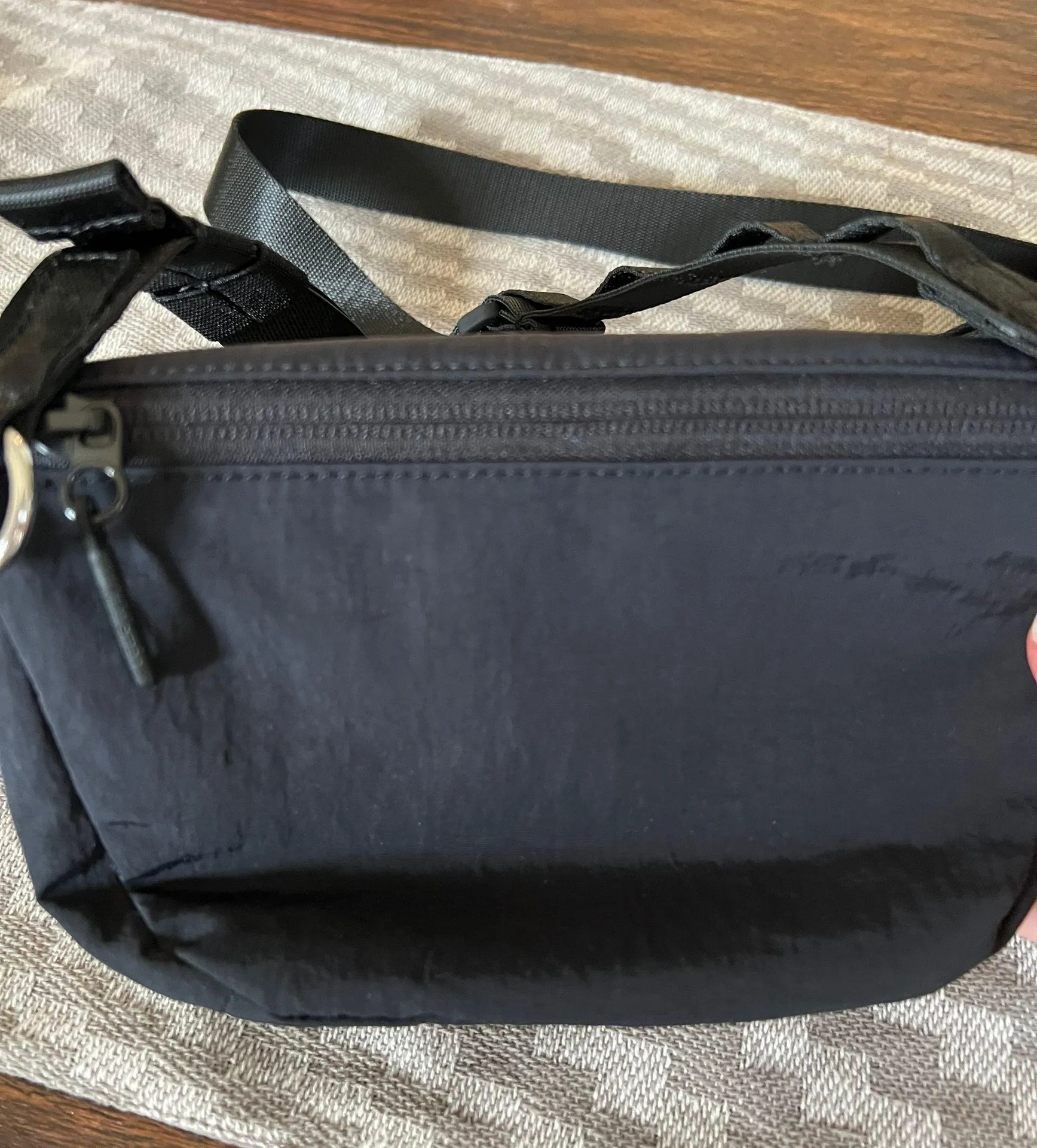 Lululemon Mini Festival Bag - Image 2