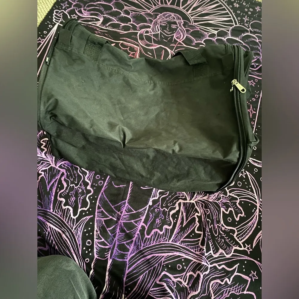 EUC Disney Parks Walt Disney World Mickey 1971 Vintage Red and Black Duffel Bag - Image 5