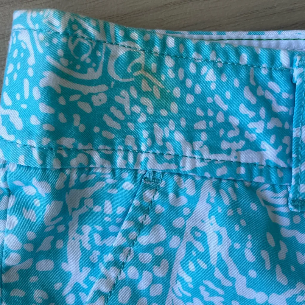 Lilly Pulitzer Aqua Patterned Jean Shorts - Image 9