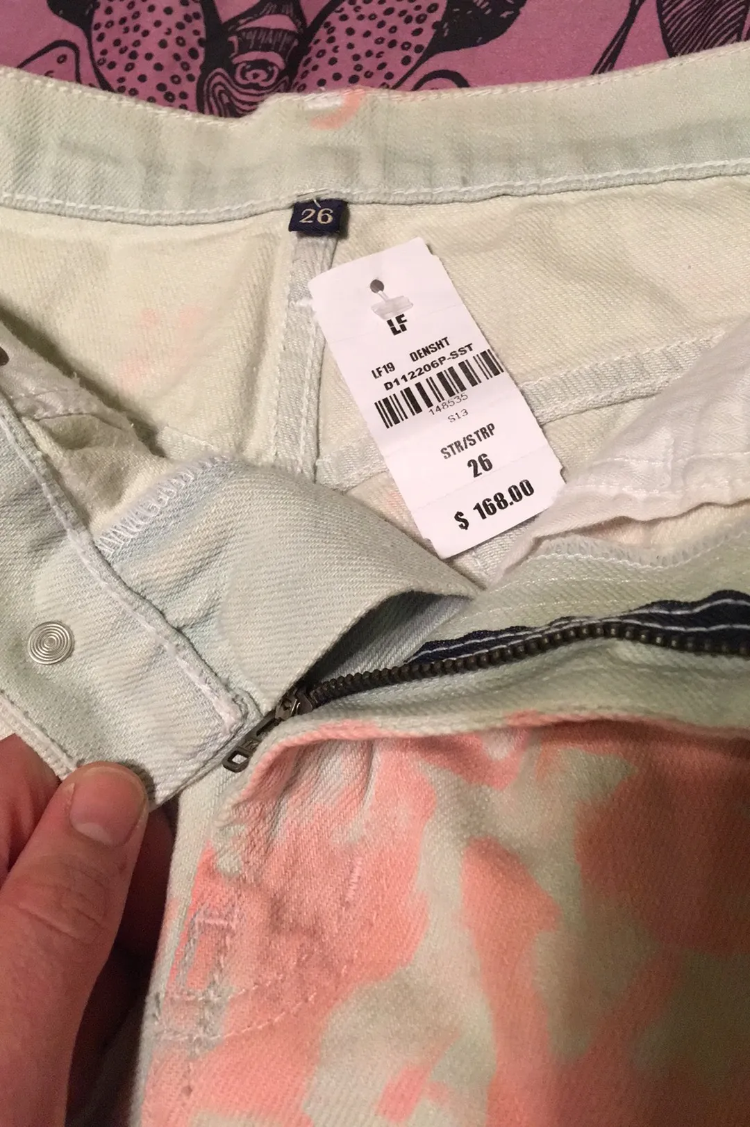 LF White Pink Stars ⭐️ Stripes Tie-Dye Denim Cut-Off Shorts NWT 26 - Image 8