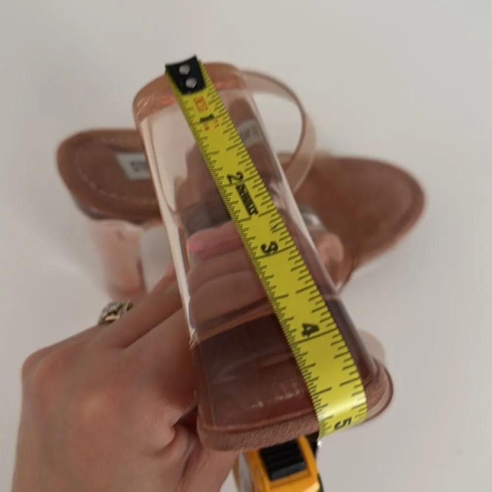 Steve Madden Glassy Tan
Lucite High Heel Sandals EUC - Image 7
