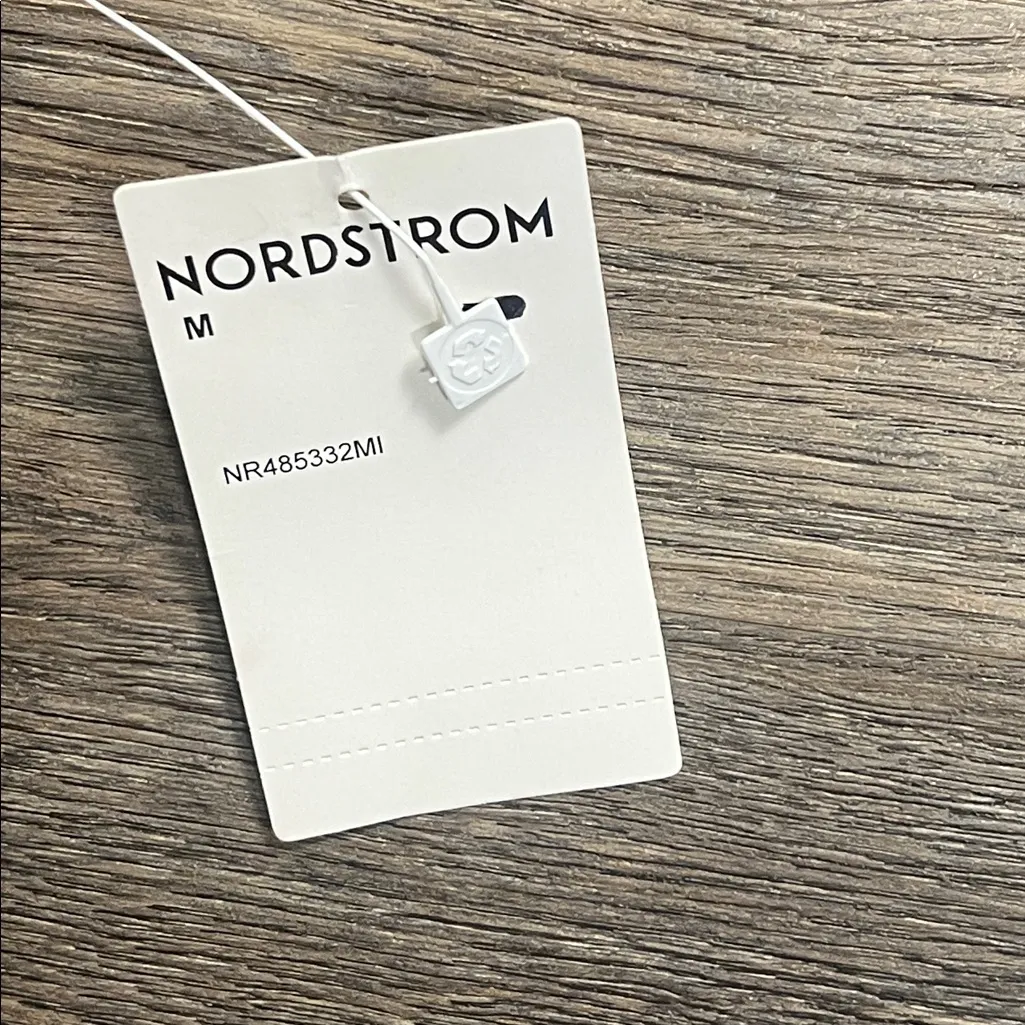 Zella Black Spandex Bike Shorts Size Medium NWT - Image 5