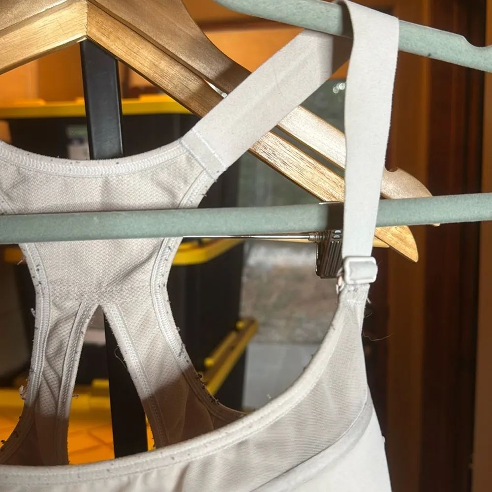 Victoria’s Secret Sport Wireless Lined Sports Bra Nude Size 38D - Image 2