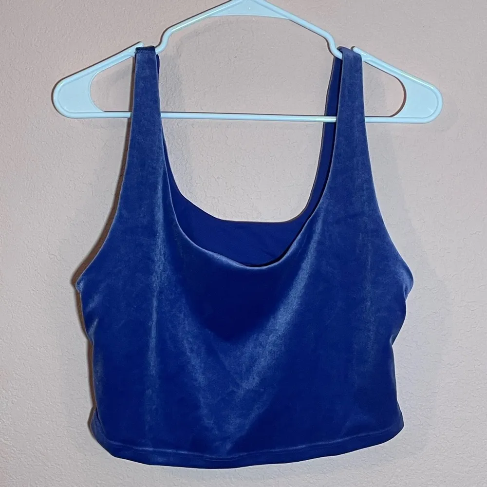Athleta Plush Velvet Open Back Crop Workout Tank Top size L - Noble Blue - Image 7