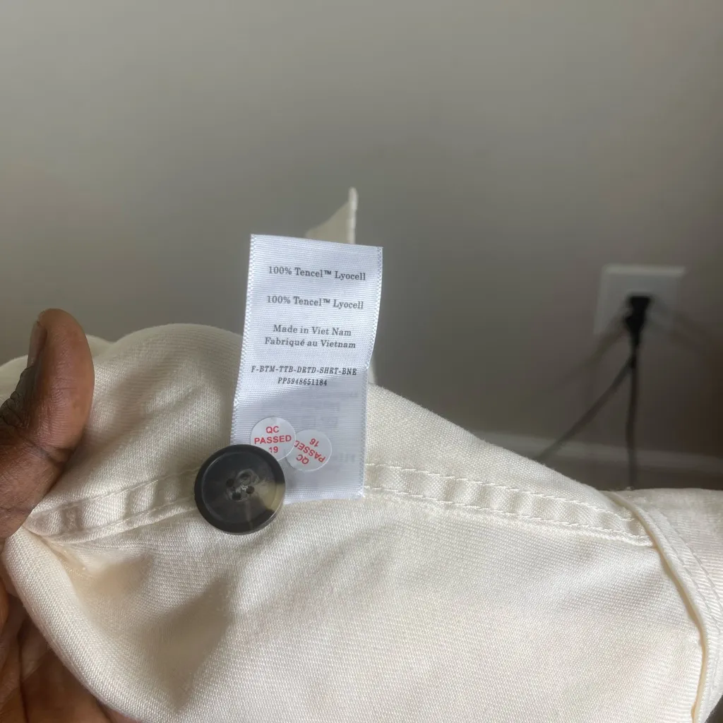 Everlane Way-High Twill Shorts size 8 - Image 7