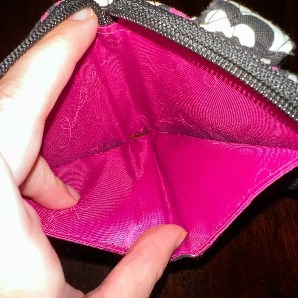 Vera Bradley Wristlet - Image 4