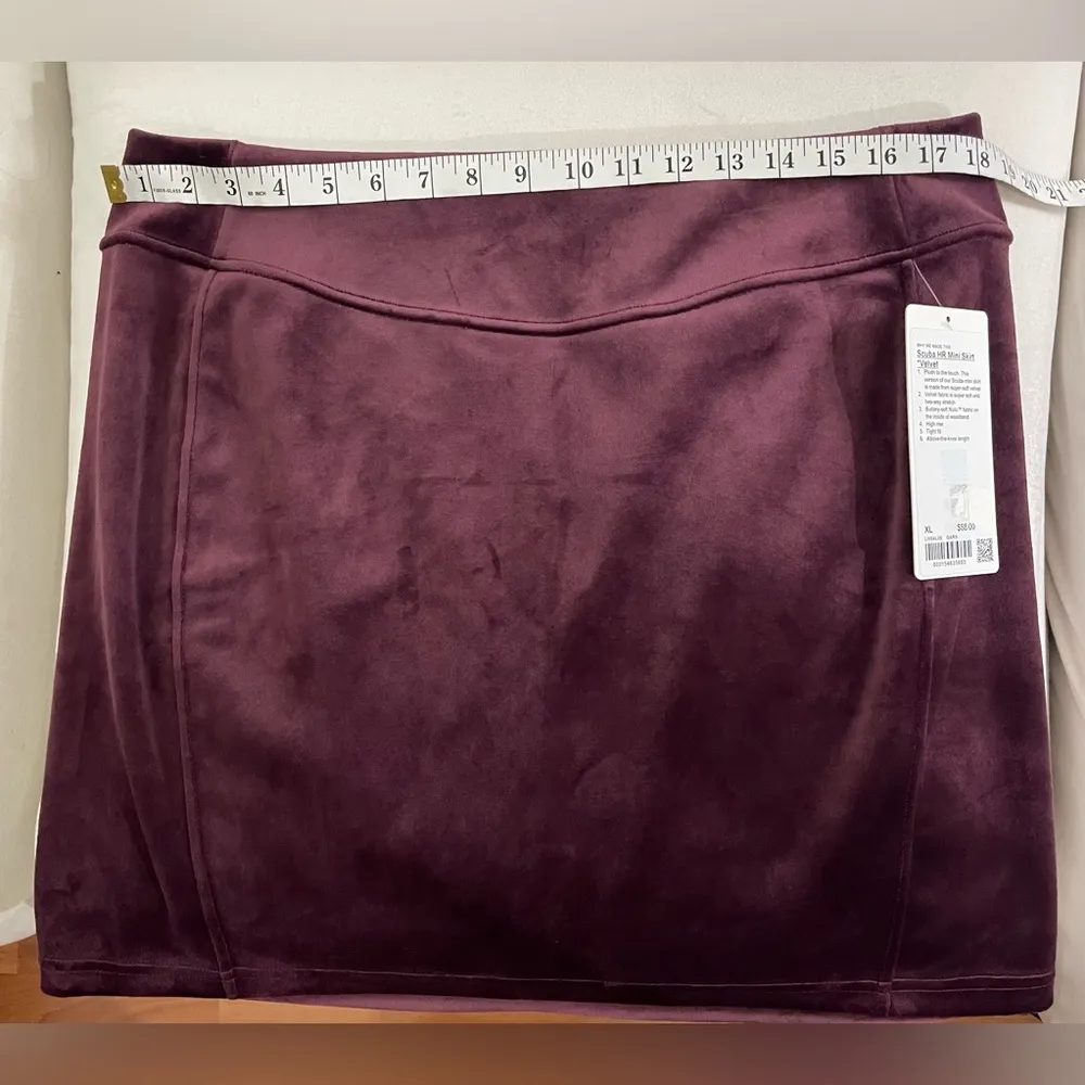 Lululemon NWT Scuba High Rise Velvet Garnet Mini Skirt Size XL - Image 12