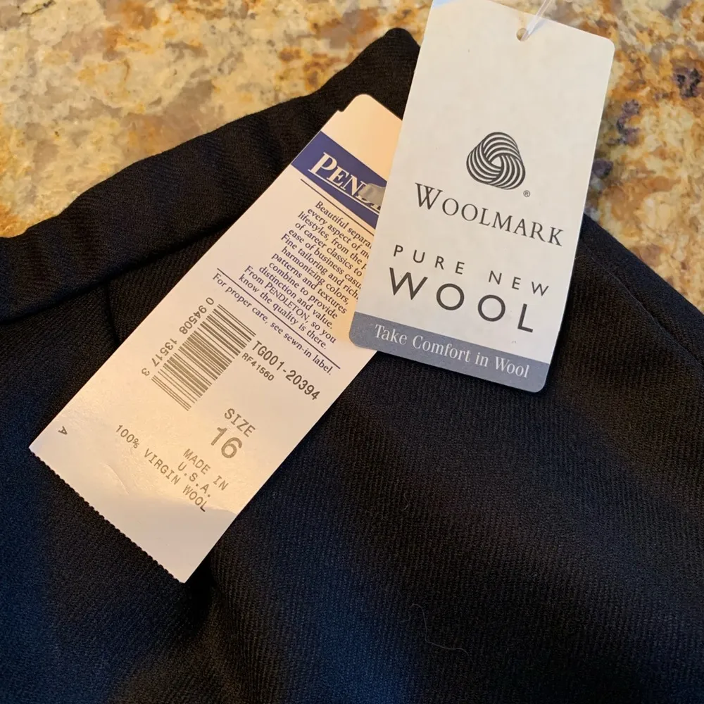 New Vtg PENDLETON Skirt Women 12 Black Career Front Kick Pleat Vintage USA 32 - Image 4