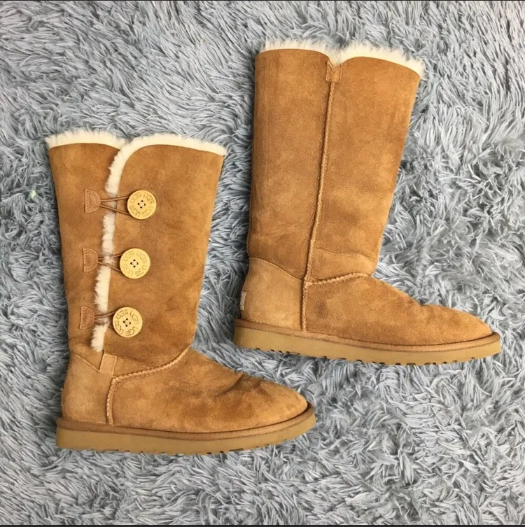 Ugh Bailey Button Boots - Image 4