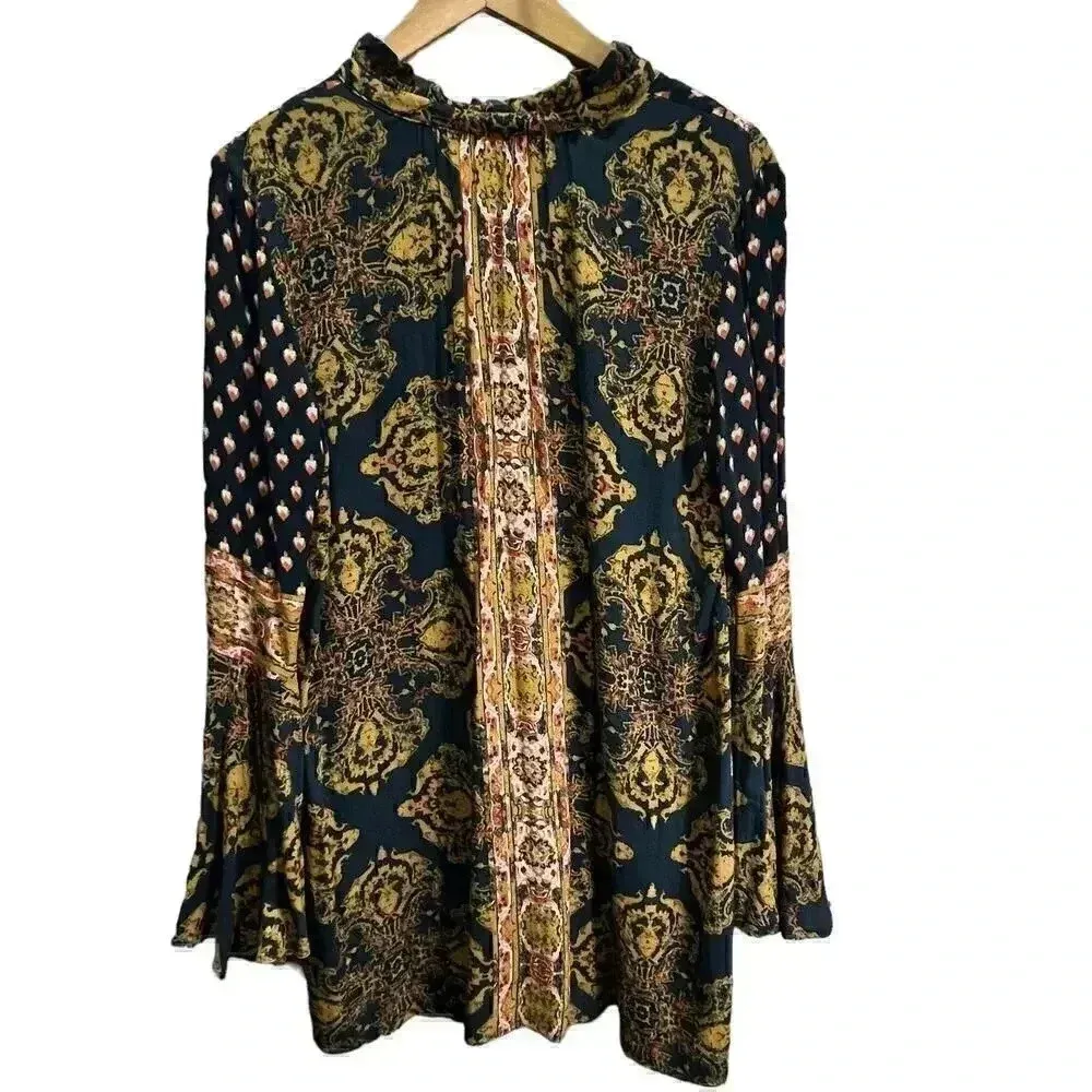 Free People Women's Magic‎ Mystery Tunic Top Bell Sleeve Blouse Petite Small - Image 3