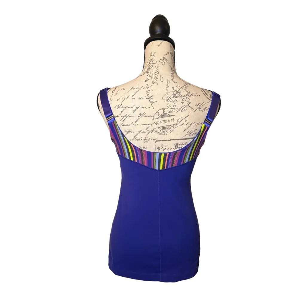 Lululemon Size 8 Heart Ribbon Tank in Wish Blue/Scuba Poncho Stripe - Image 8