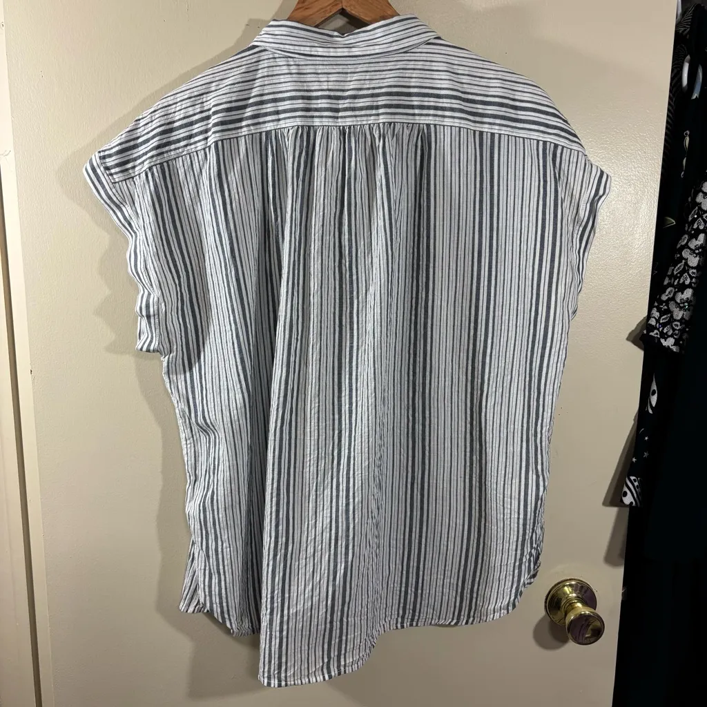 Lucky Brand Cotton Navy and White Striped Boxy Beach Button Down Shirt Size XL - Image 6