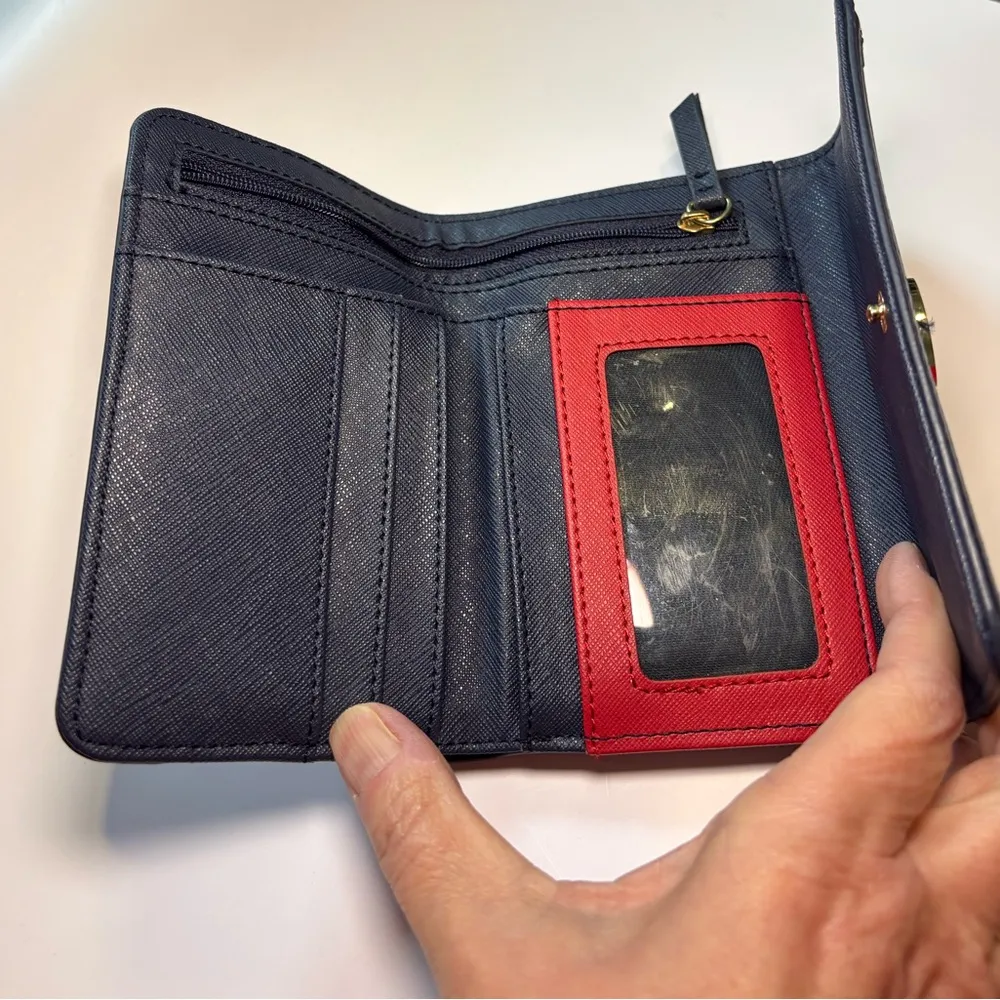 Tommy Hilfiger Clutch Wallet - Image 5