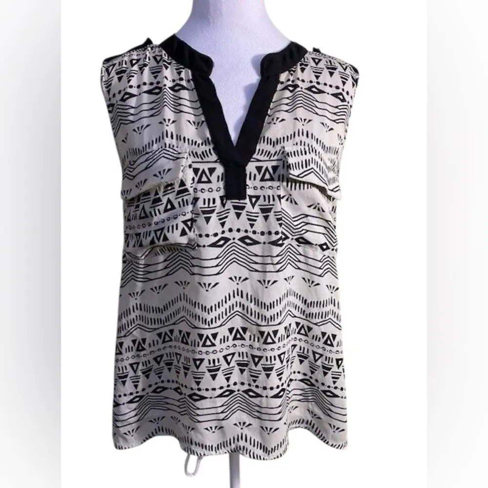 Faith & Joy Printed V-Neck Sleeveless Blouse - Bohemian - Image 2