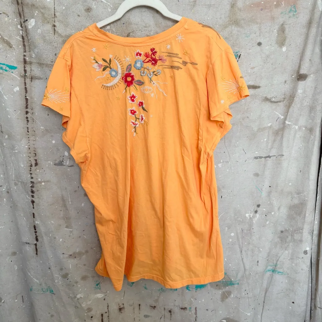 Johnny Was Lissa Flutter Sleeve Tee T-Shirt Floral Embroidered Cotton - Image 5