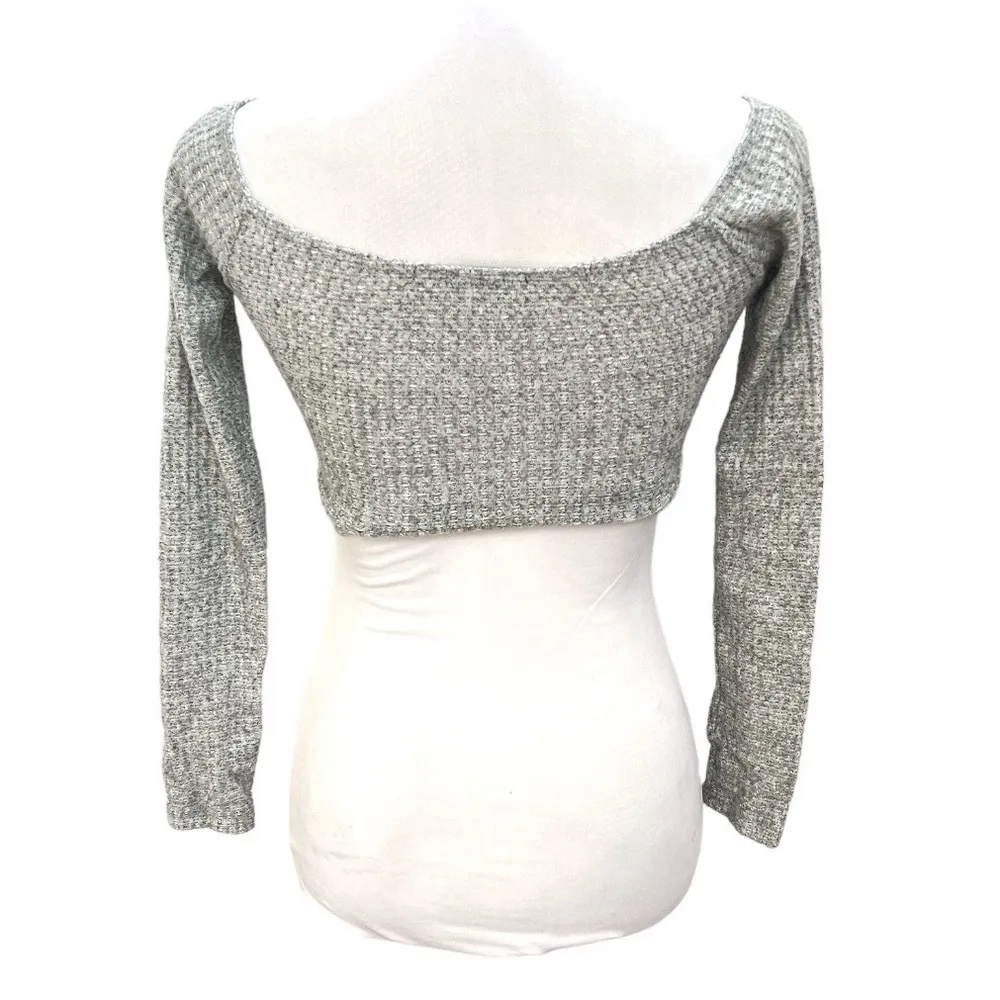 Akira Cropped Sweater with Keyhole in Front Gray Size Small - Image 2