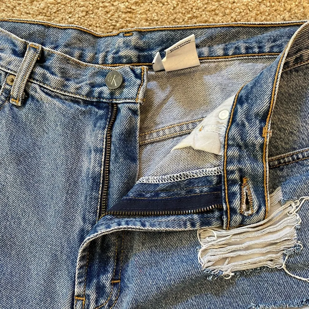Calvin Klein High Waisted Distressed Denim Shorts - Image 4