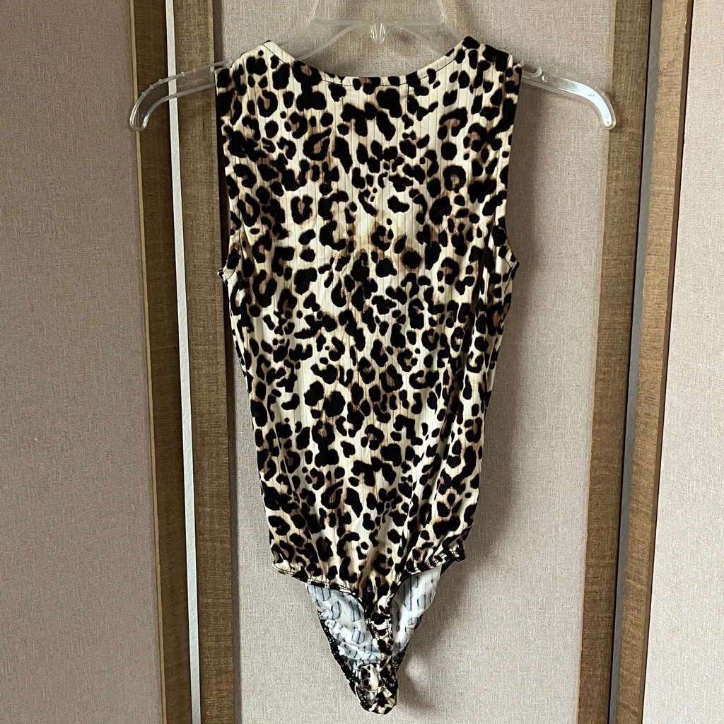 Eye Candy Animal Pattern bodysuit junior medium - Image 7