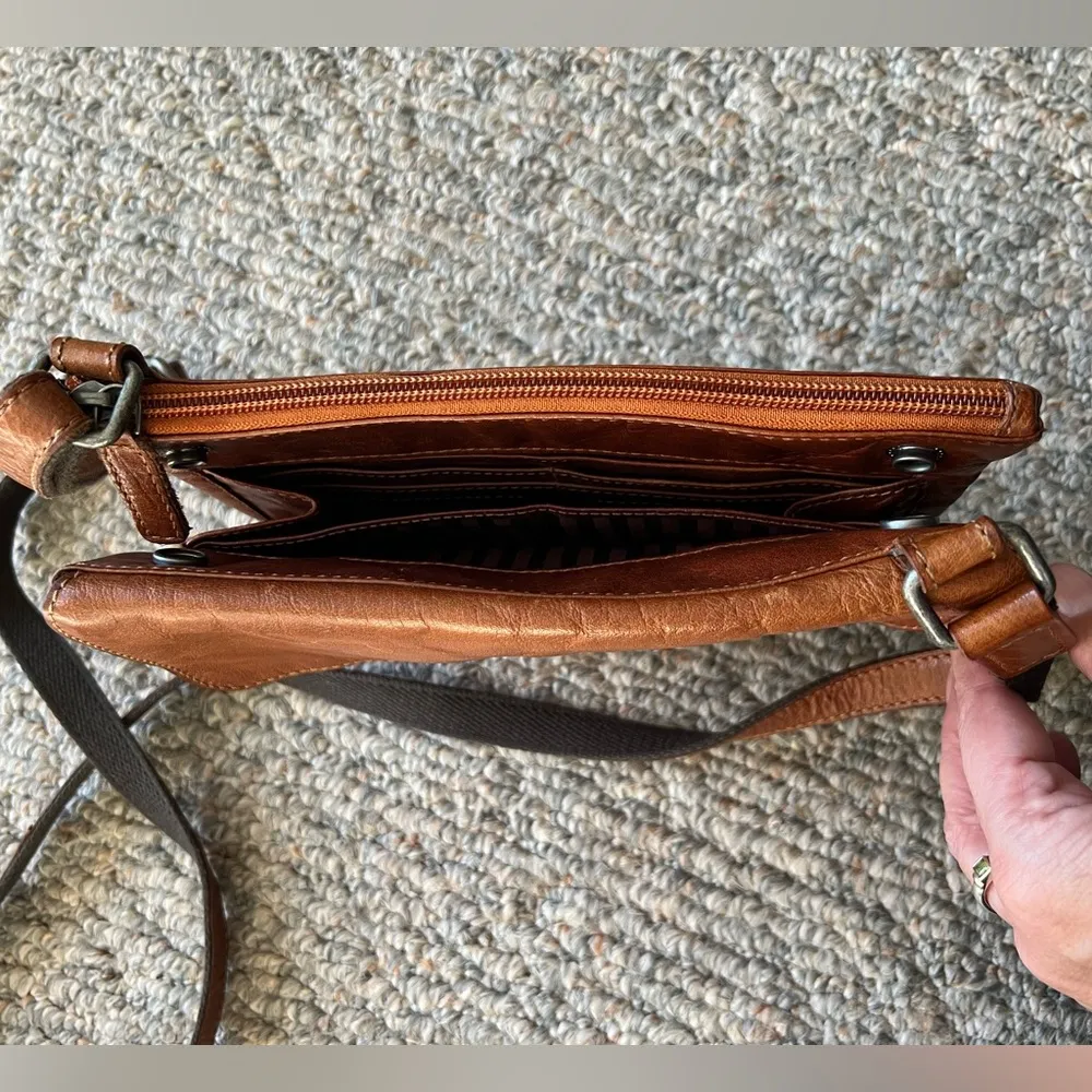 Jack Georges voyager wallet on a string Brown - Image 4