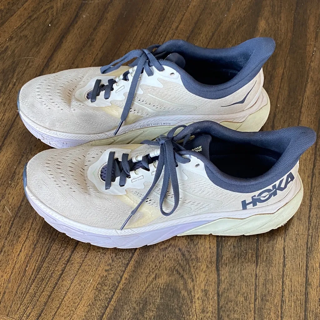HOKA ONE ONE Arahi 5 Women’s Running Shoes Blue Size 10B - Image 3