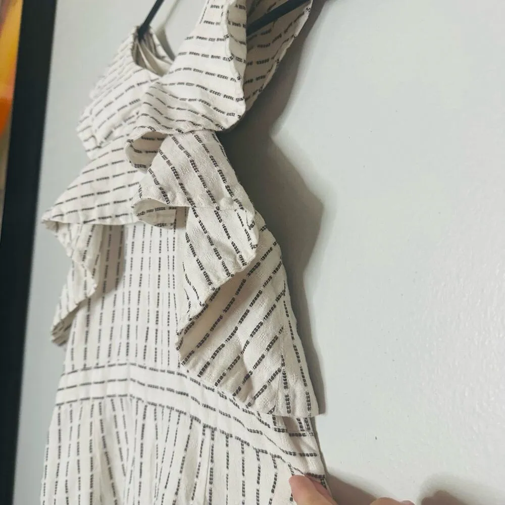 AMUR White Black Pinstripe Ruffled Seersucker Zip Up Back Knit Romper Size 4 - Image 9