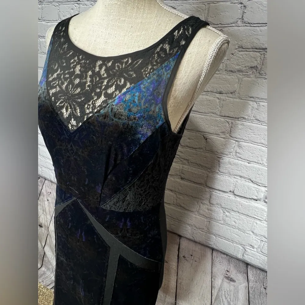 Ecote urban outfitters lace and velour mini dress size med - Image 3