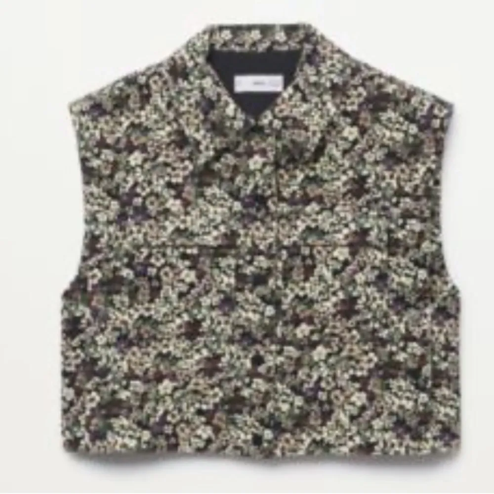 Mango vest Boxy floral corduroy XS Small NEW quilted pocket snap detail - Image 3