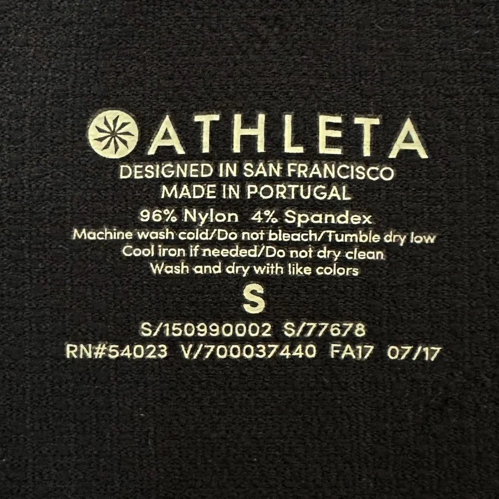 Athleta Black Longline Ruched Maternity Workout Top - Image 10