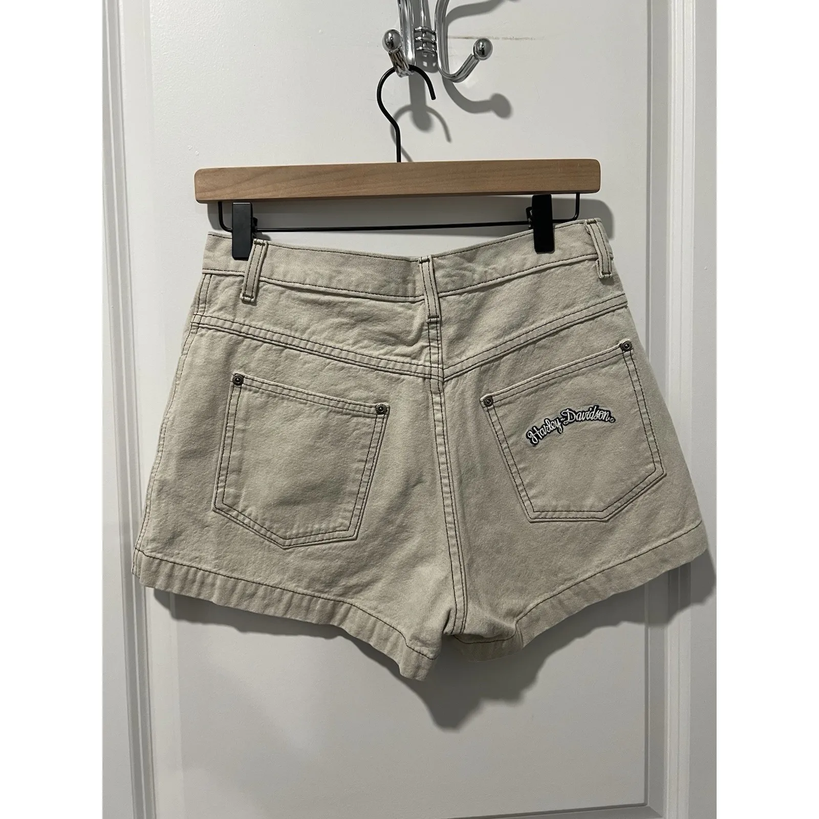 Harley Davidson Ladies Khaki Shorts Size 10 Vintage Made In USA Motorcycle Tan - Image 2