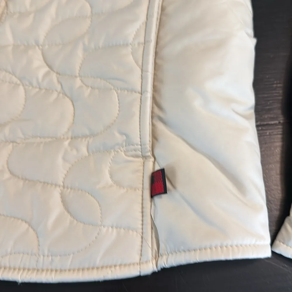 Woolrich Women's Ivory Quilted Puffer Jacket - Image 2