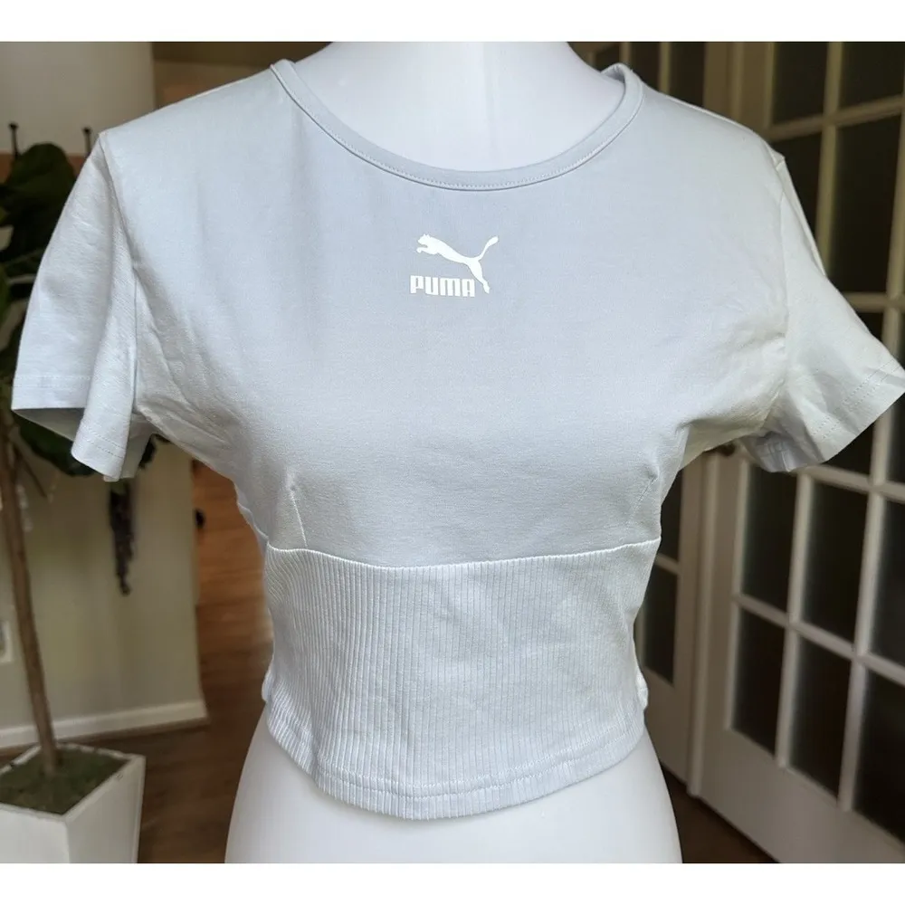 Puma  Women's Classic Structured Crop Basic T-shirt Blue Size M - Image 5